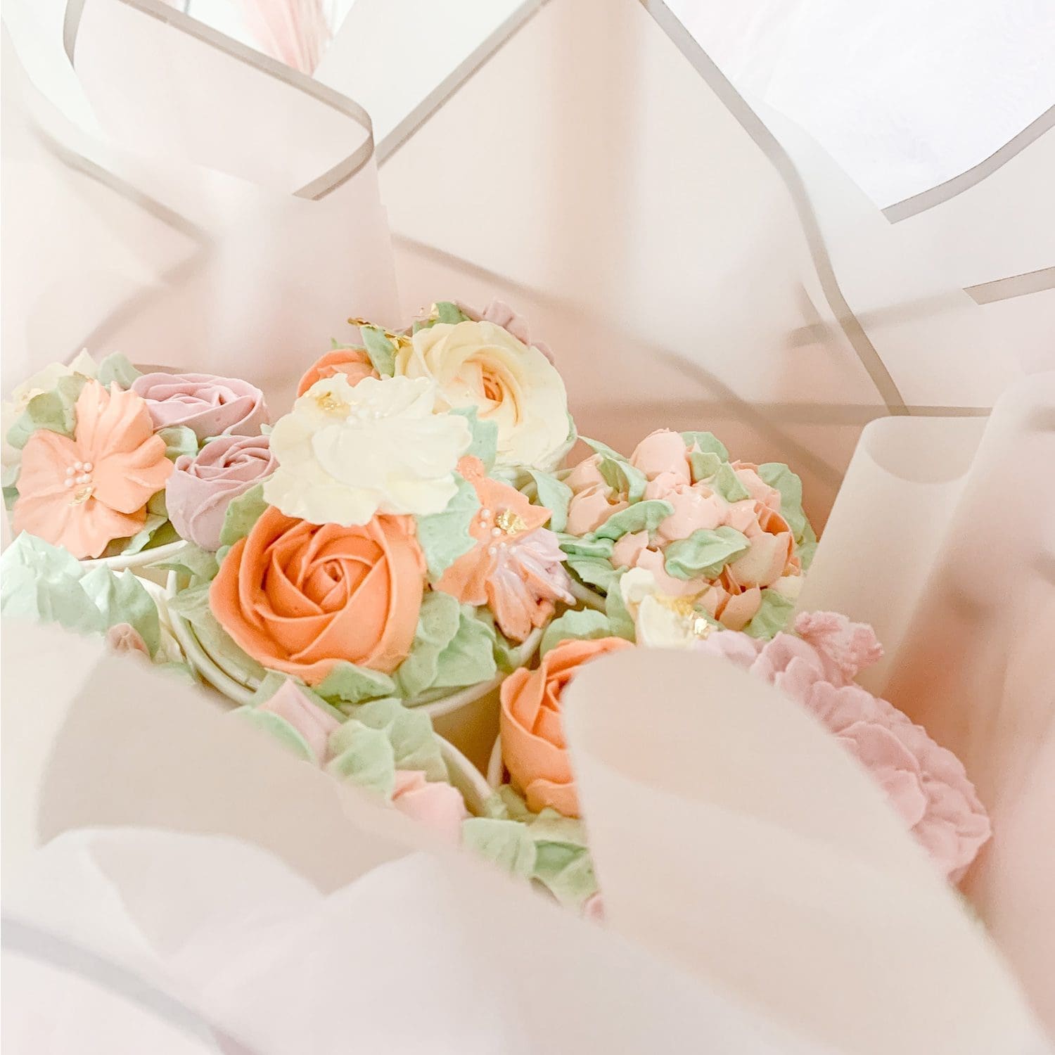 Orange-Peach-Floral-Cupcake-Bouquet